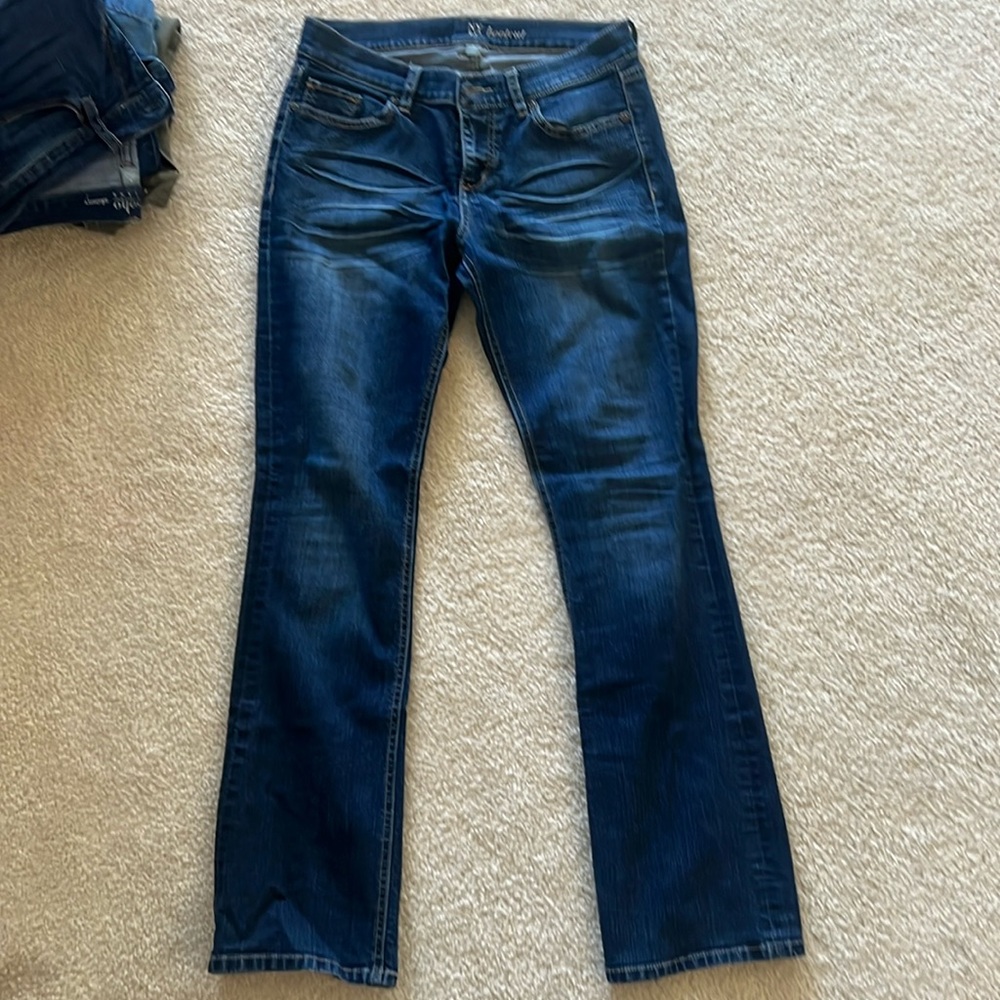 Dark denim NY & Co Bootcut jeans, petite